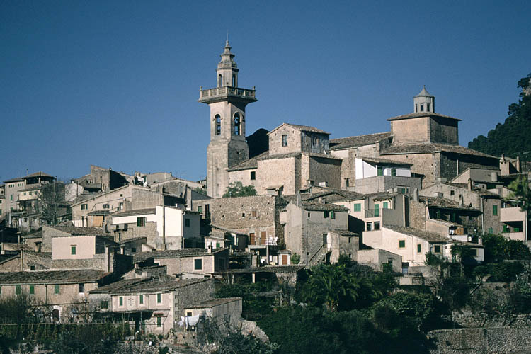 Sant Bartomeu - Valdemossa - click to go to next image