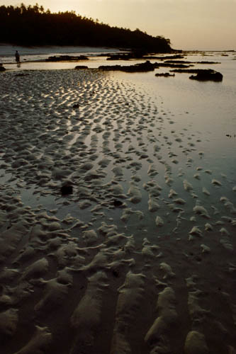 Low tide - click to go to next image