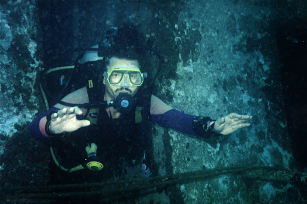 Thomas diving at the wreck of King Cruiser - 10.2.99 - starboard