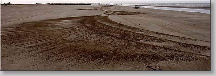 traces of a maniac driver at Al-Sawadi beach