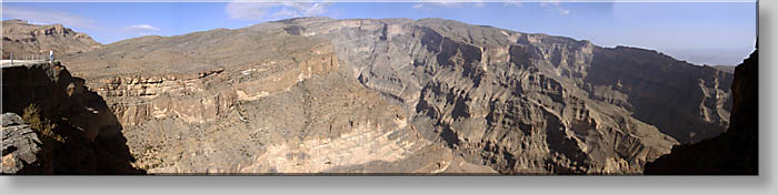 Jebel Shams - panoramic view of the Grand Canyon of Oman - click to enlarge